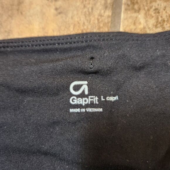 Capri Leggings Lot – 3 Pairs – Women’s Large – GapFit + Athletic Works – Stretch - Picture 4 of 11